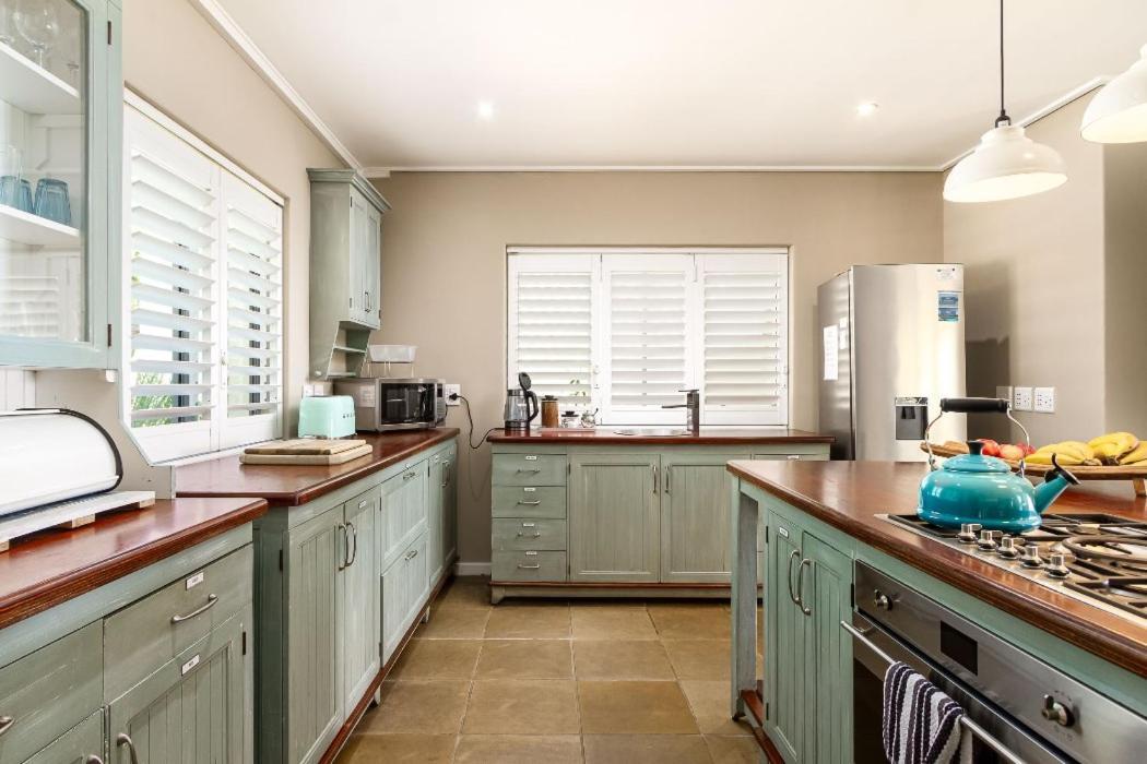 Villa Misty Cliffs Scarborough Εξωτερικό φωτογραφία
