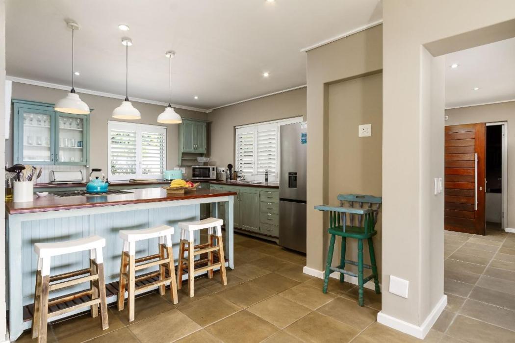 Villa Misty Cliffs Scarborough Εξωτερικό φωτογραφία