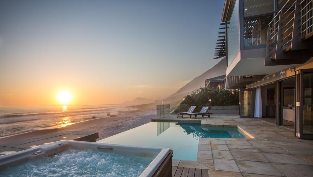 Villa Misty Cliffs Scarborough Εξωτερικό φωτογραφία