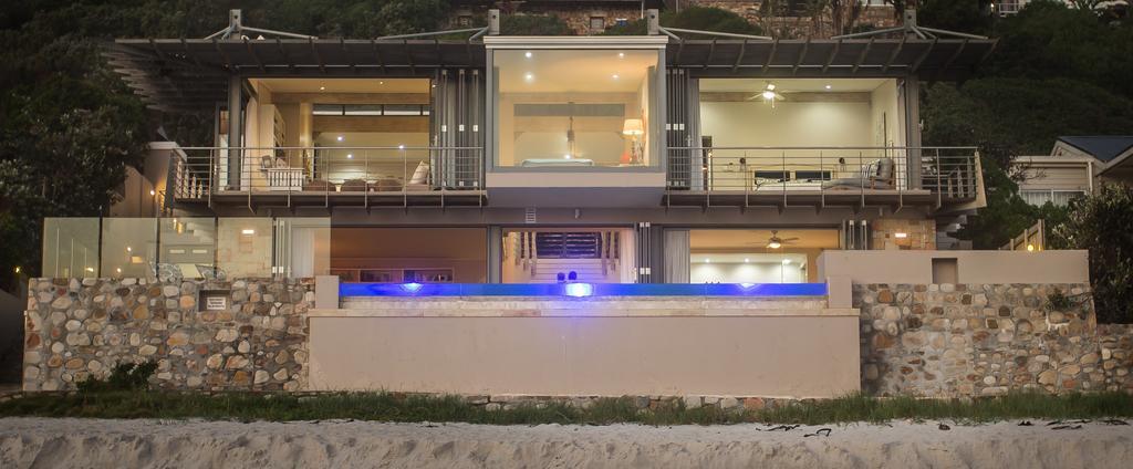 Villa Misty Cliffs Scarborough Εξωτερικό φωτογραφία